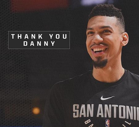 又伤一个？马卡：米利唐对阵突尼斯比赛中因肌肉不适提前离场（再添伤号？马卡：米利唐战突尼斯因肌肉不适提前退场）