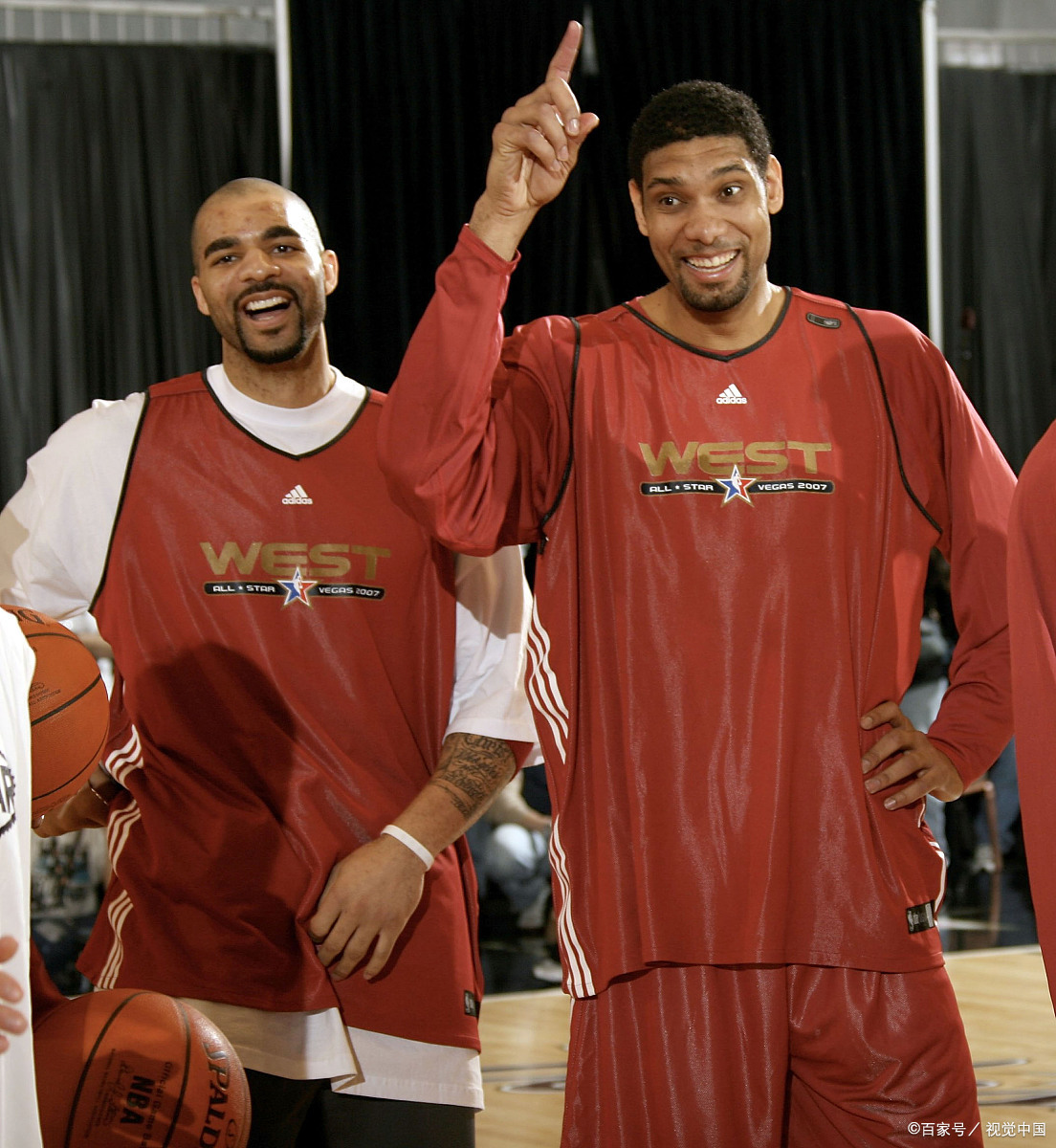 NBA交易市场最新动态：火箭完成签约,（NBA交易市场新动向：火箭官宣签约）