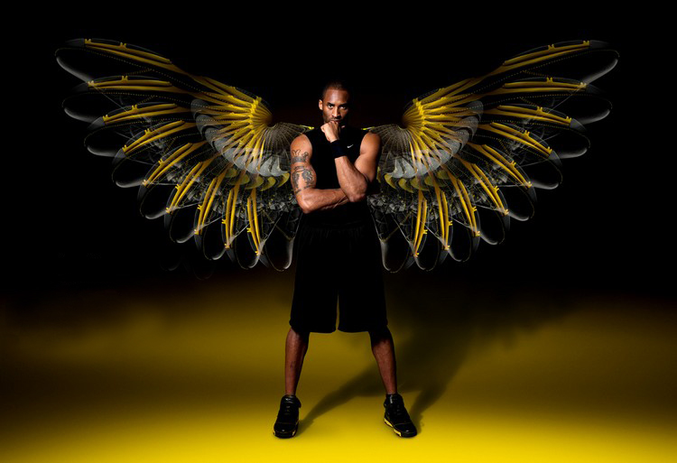 前锋终结进球荒，庆祝动作感动球迷（射手终结球荒，暖心庆祝打动球迷）