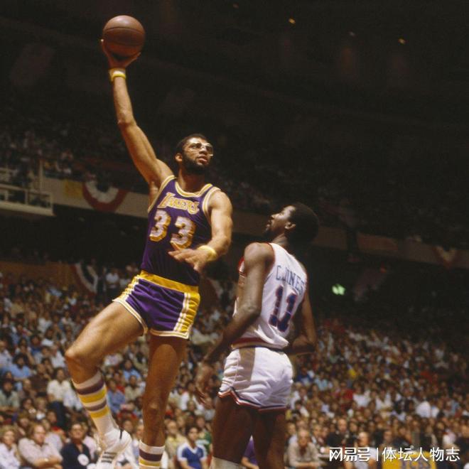 海兰德：泰伦卢在开玩笑，他是一个很棒教练&好人（海兰德：泰伦卢只是开个玩笑，他既是出色的教练也是好人）